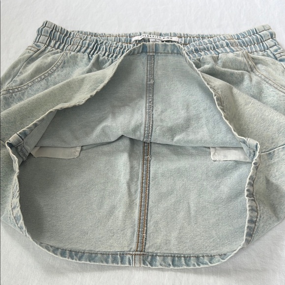 Celebrity Pink Denim Tie Front Ruched Mini Skirt - Picture 5 of 6